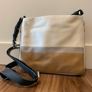 3 Tone crossbody Fossil bag